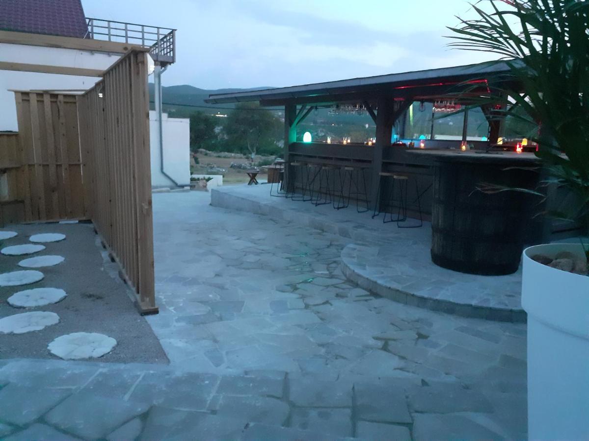Hotel B&B Mama Mia Obrovac Exterior photo